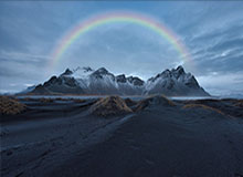 博鱼BOYU SPORTS-369剑魔传送落在团战中心翻江倒海，TES一换四团战大胜