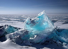 博鱼BOYU SPORTS-369剑魔传送落在团战中心翻江倒海，TES一换四团战大胜