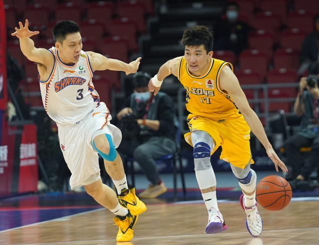 博鱼体育官网-后卫对决成总决赛最大看点 孙铭徽的极限在哪里？